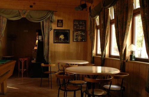 Wawer Hotel | Camping Motel WOK