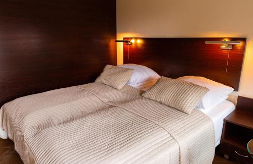 Wawer Hotel | Camping Motel WOK