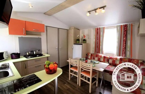 Saint-Hilaire-de-Riez House | Camping Riez à la Vie * - 3 Room Mobile Home 4/6 People + TV