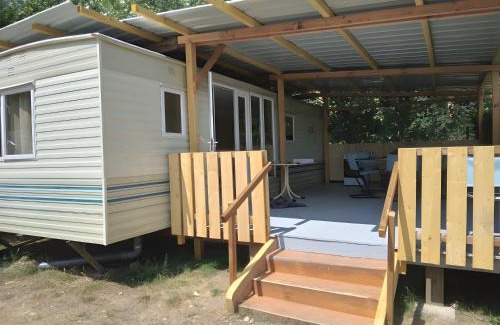 Sainte-Jalle House | Camping Sainte-Jalle