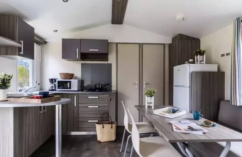 Les Ponts-de-Ce House | Camping Slow Village Loire Vallée* - Cabin 4 people