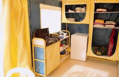 Reilhaguet House | Campsite Bellevue * - Bungalow Toilé 3 Rooms 5 People
