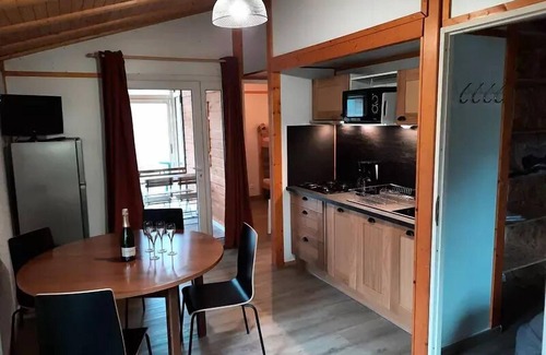Lus-la-Croix-Haute Ski Chalet | Campsite CHAMP LA CHEVRE * - Chalet Alizé veranda 2 bedrooms 4 to 6 people - 4 people. included in the price