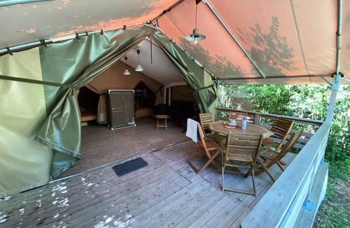 Laurac-en-Vivarais House | Campsite Flower Saint Amand * - Freeflower Comfort 3 rooms 4/5 people Without Sanitary