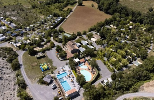 Laurac-en-Vivarais House | Campsite Flower Saint Amand * - Funflower Confort 3 room apartment for 5 people Without sanitary facilities