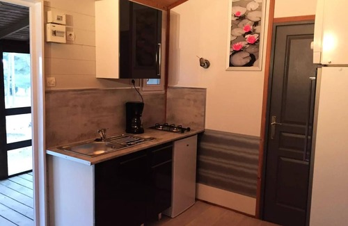 Bollene Ski Chalet | Campsite La Simioune* - Chalet LAVENDER - 2 bedrooms (2 adults maximum and 2 children under 12 years old) - Small Budget 2 to 4 people - 2 people. included in the