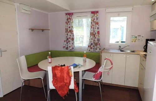 Illiers-Combray House | Campsite Le Bois Fleuri * - Mobile Home 4 Rooms 6 People