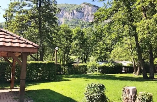 Culoz House | Campsite Le Colombier * - Mobile Home PMR 3 rooms 4 people