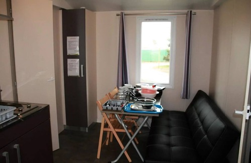 Chateauroux House | Campsite Le Rochat-Belle-Isle * - Mobilhome Privilege (2 bedrooms with terrace) 5 people