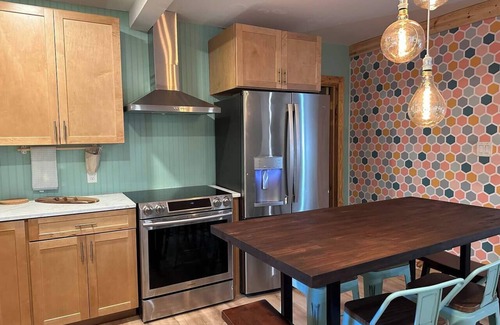 Tallahassee House | Campus Close: Walk to FAMU, Near FSU, Pets YES