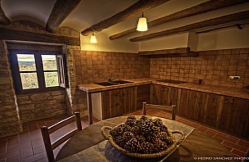 Orpi House | Can Bosch Sleeps 4 (2 Bedrooms)