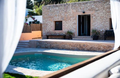 Ibiza Town Villa | Can Calyssa Luxury Villa Near City Center