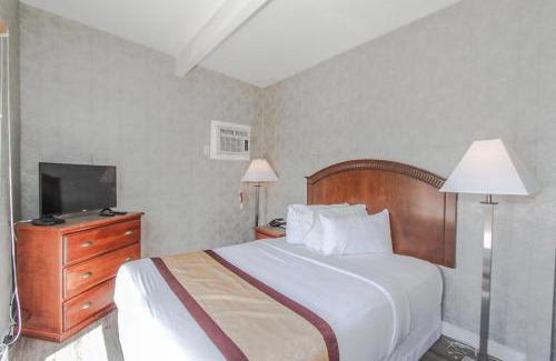 Southwest Calgary Hotel | Canadas Best Value Inn Chinook Station