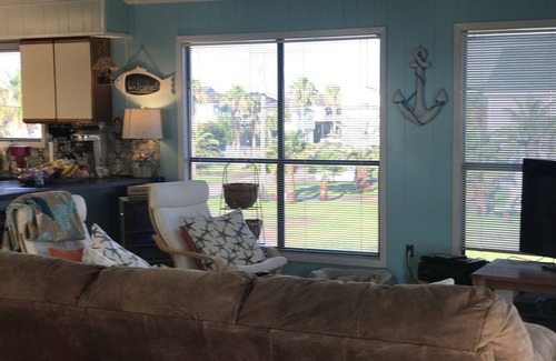 San Luis House | Canal front Fishing and Beach Paradise!