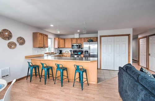 Ocean Shores Condo | Canal-Front Vacation Rental in Ocean Shores