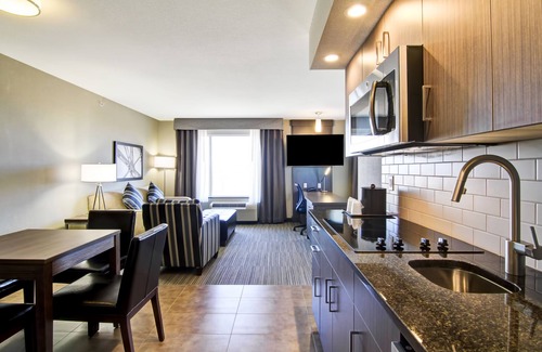 Kindersley Hotel | Canalta Kindersley