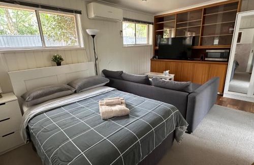 Garran Bed & Breakfast | Canberra Hospital Locum Welcome