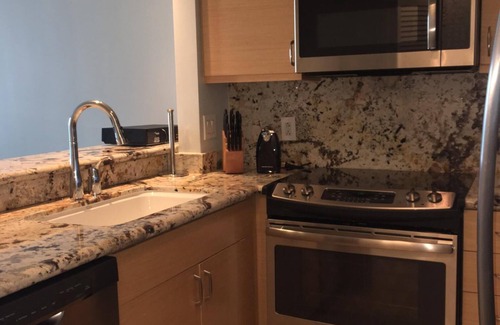 Key Biscayne Condo | Cancelation Special 3/15-19. 1 night free!Ocean1 frt 1bdr @ Ritz Key Biscayne