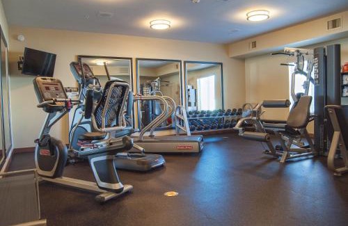 Thornton Hotel | Candlewood Suites Denver North - Thornton by IHG