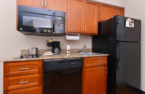 Big Flats Airport Hotel | Candlewood Suites Elmira Horseheads by IHG