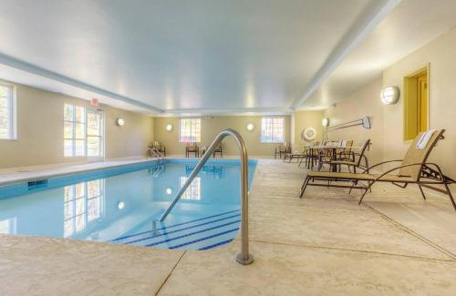 Mount Mourne Hotel | Candlewood Suites Mooresville Lake Norman,NC by IHG