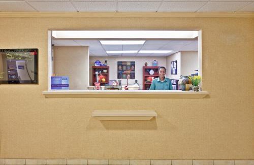 Olive Branch Hotel | Candlewood Suites Olive Branch by IHG