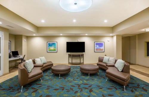 Millard Hotel | Candlewood Suites - Omaha Millard Area by IHG
