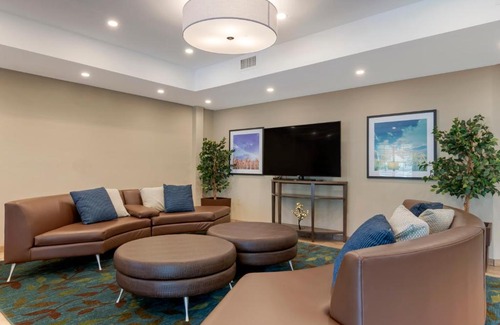 West Reading Hotel | Candlewood Suites Reading by IHG