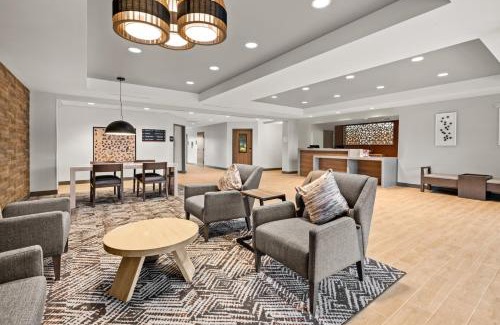 Sumner Hotel | Candlewood Suites Sumner Puyallup Area by IHG