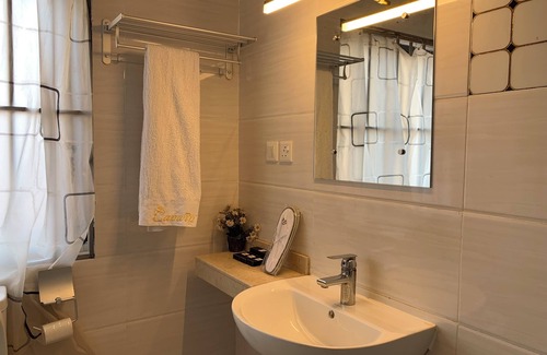 Teshie Hotel | Canwin Hotel