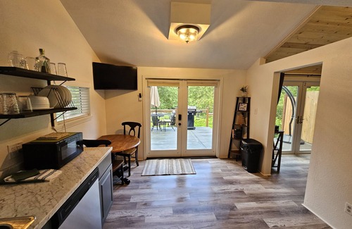 Jordan Road-Canyon Creek Cabin | Canyon Falls Cabin.nA cozy riverfront cabin located on Canyon Creek