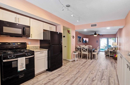 Port Canaveral Villa | Cape Canaveral 2 Bedroom with Office near the Beach