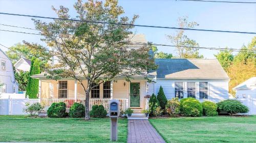 Town Bank House | Cape May Beauty