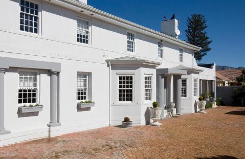 Muizenberg House | Capeblue Manor House