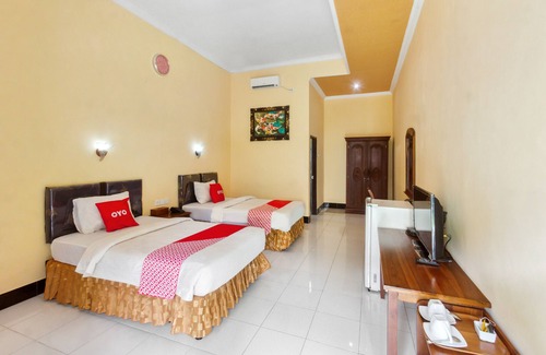 Kecamatan Janapria Hotel | Capital O 93391 Golden Manggis Hotel Near SMKN 1 Lingsar