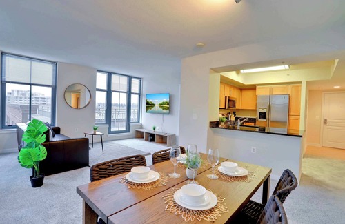 Aurora Highlands Apartment | Capitol Comfort Retreat