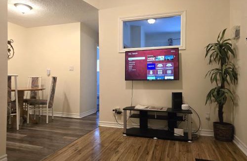 Downtown Niagara Falls Apartment | Capitol Suite