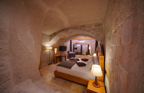 Goreme Hotel | Cappadocia Secret Hill Cave Suites