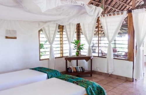 Pangani House | Capricorn Beach Cottages