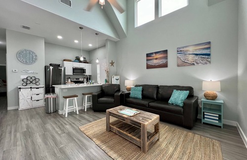 North Beach House | Captains Corner