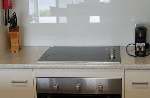 Paynesville Villa | Captains Cove Resort - Waterfront Apartment