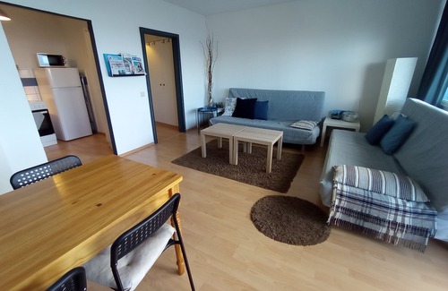 Mitte-Sud Apartment | CaptainsLodge: Central top location with a panoramic view of the Weser and Havenwelten!