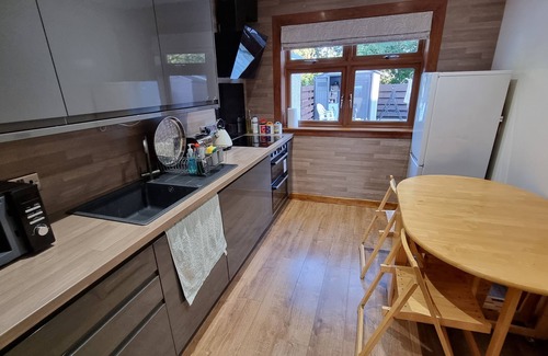 Duddingston Apartment | Captivating 1-Bed Apartment in Edinburgh