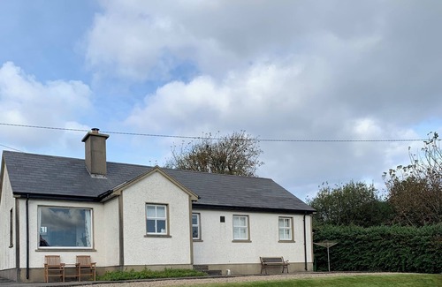 Portnablagh Cottage | Captivating 3-Bed Cottage in Port na Blagh