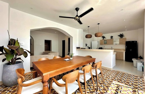 Cartagena Walled City Villa | CAR 5BR Luxury Colonial Retreat + Free Bonus
