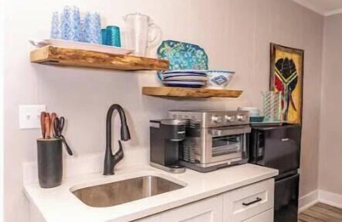 Wirtz Resort | CARACUL, a cozy stay for four in the lodge of Karoo at Smith Mountain Lake