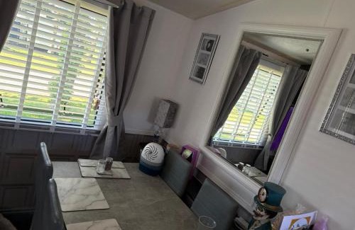Laugharne Resort | Caravan AH26