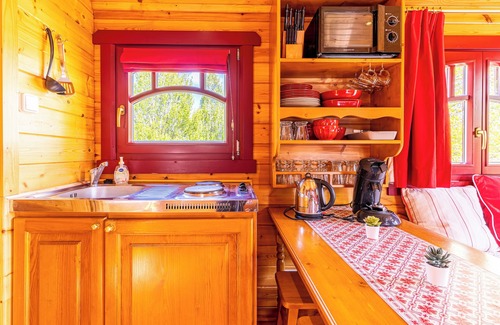 Reaux sur Trefle House | Caravan in the heart of the vineyards