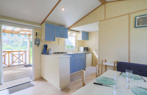 Plouezec RV Rental | Caravan 'Mobil Home Proche Paimpol' with Shared Pool and Private Terrace