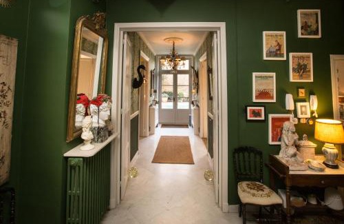 Carcassonne Bed & Breakfast | Carcassonne Bed and Breakfast du Palais